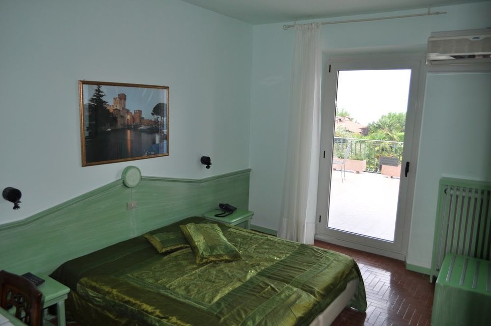 Hotel Oceano Peschiera del Garda Exteriér fotografie