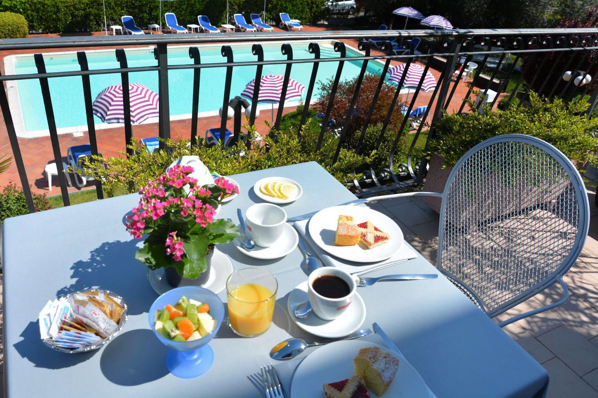 Hotel Oceano Peschiera del Garda Exteriér fotografie